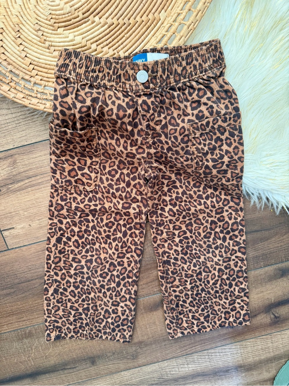 Old Navy Leopard Animal Print Pull On Baggy Wide-Leg Cargo Pants Size 4t